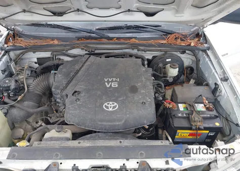 2012 Toyota Tacoma Base V6 z USA, uszkodzony, nr VIN 5TFMU4FN3CX004734